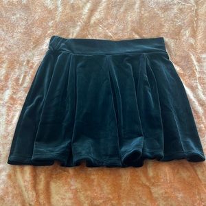 Short black velvet skater girl skirt